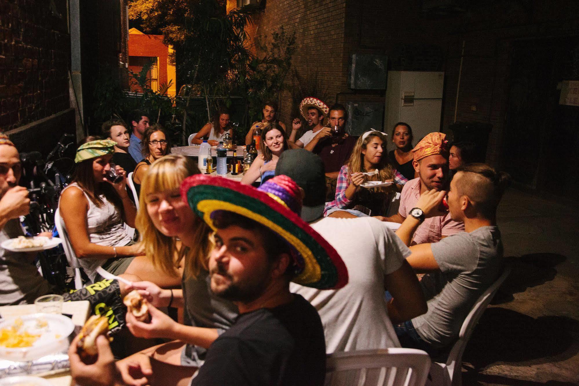 Fremantle Hostel מראה חיצוני תמונה